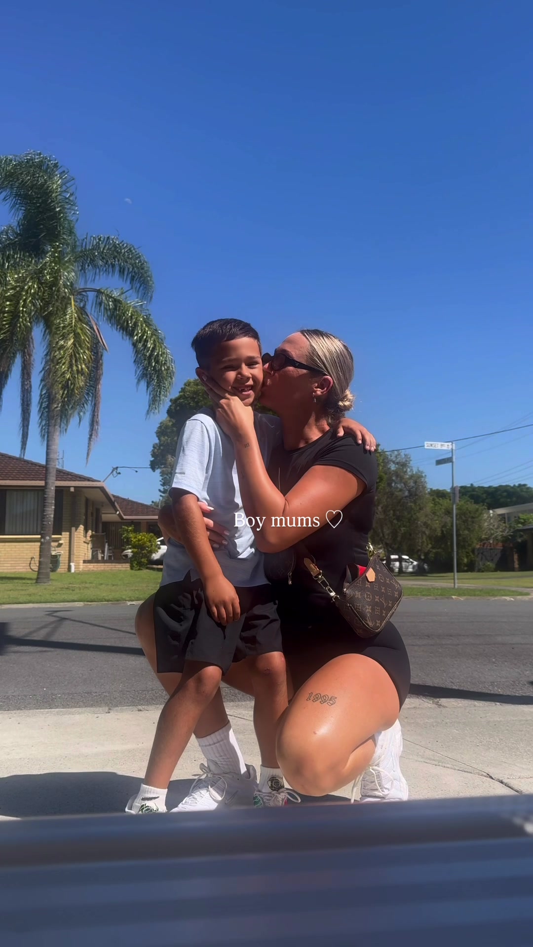 @B🦋