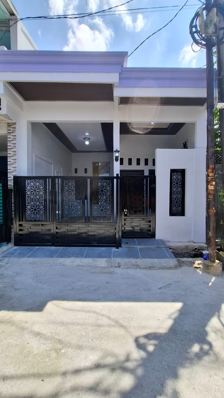 @TEH RENI PROPERTY