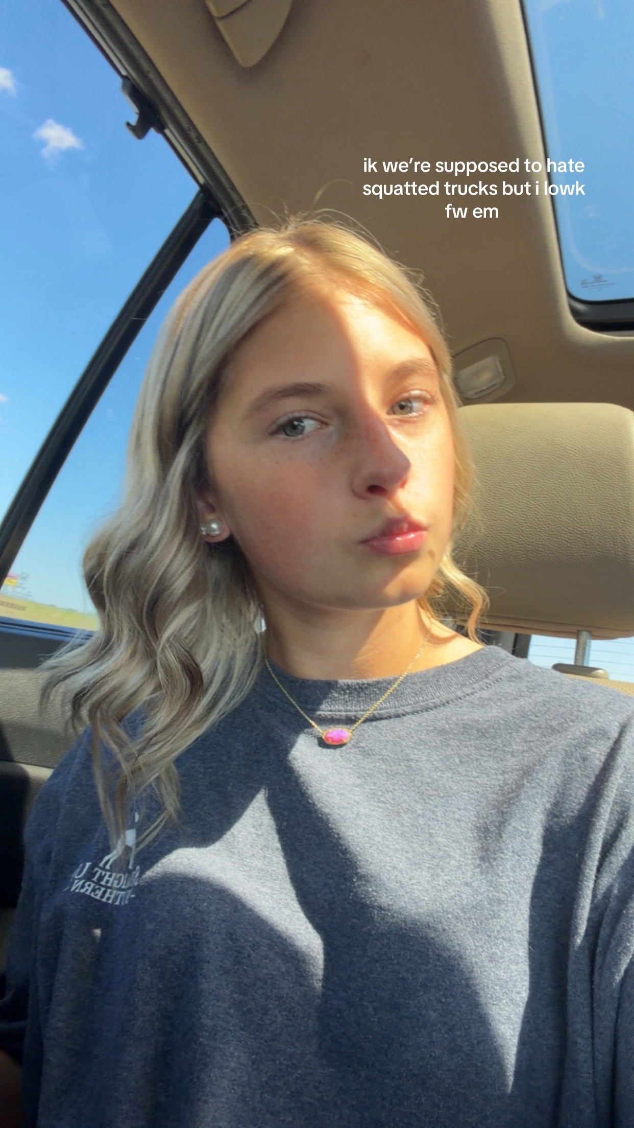 @𝕖𝕧𝕚𝕖 𝕘𝕣𝕒𝕔𝕖