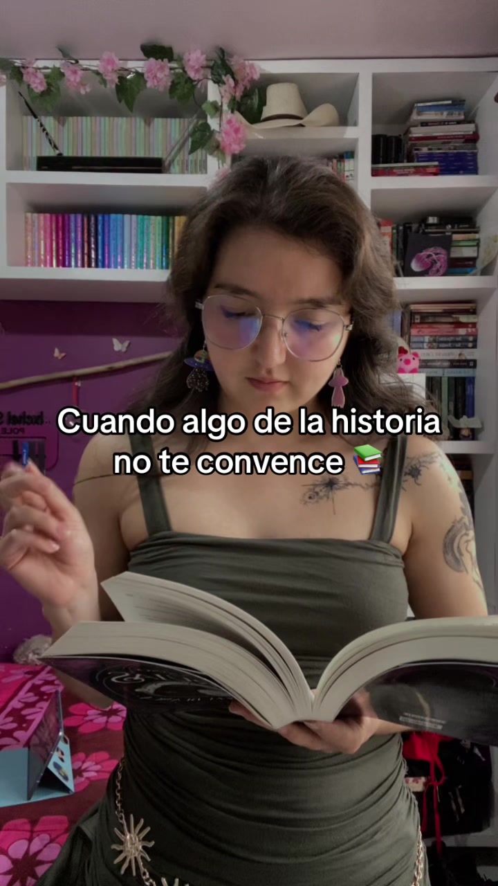 @Ixchel 📚✨🌙