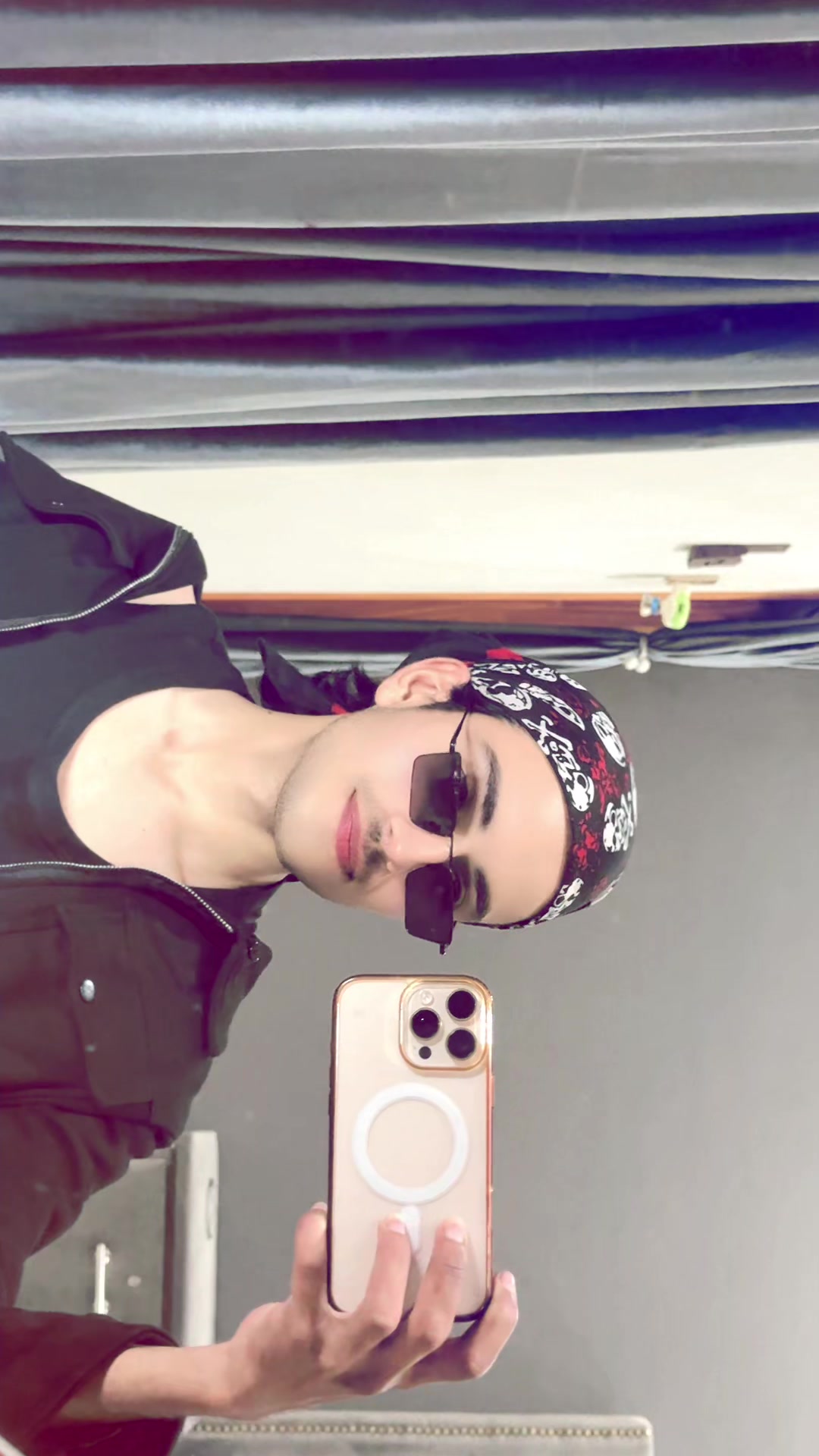@Azeem☆🔛🔝