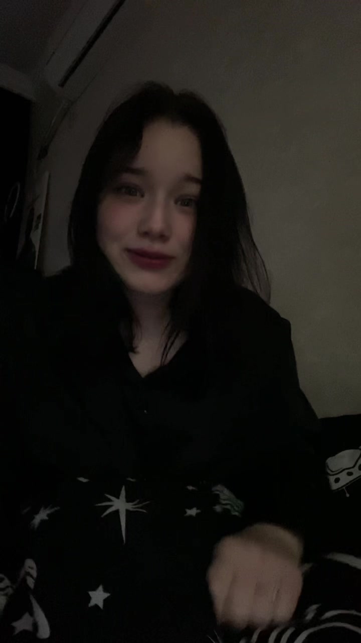 @𝒥𝓊𝓁𝒾𝒶 ﾒ𝟶