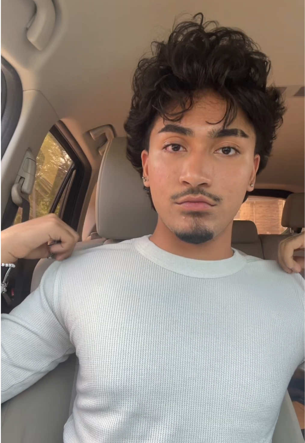 @akash🫧