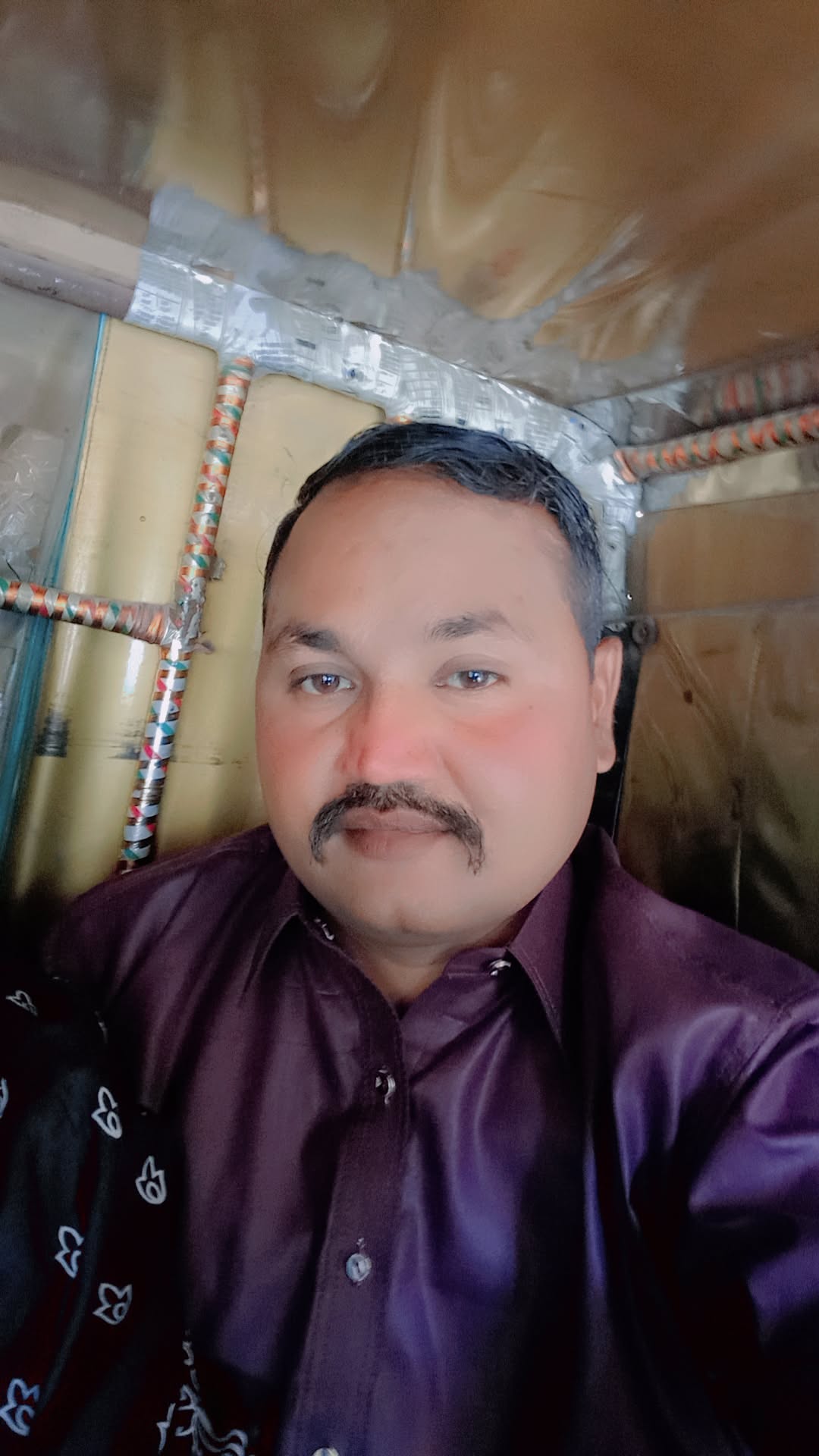 @Waseem baii 12
