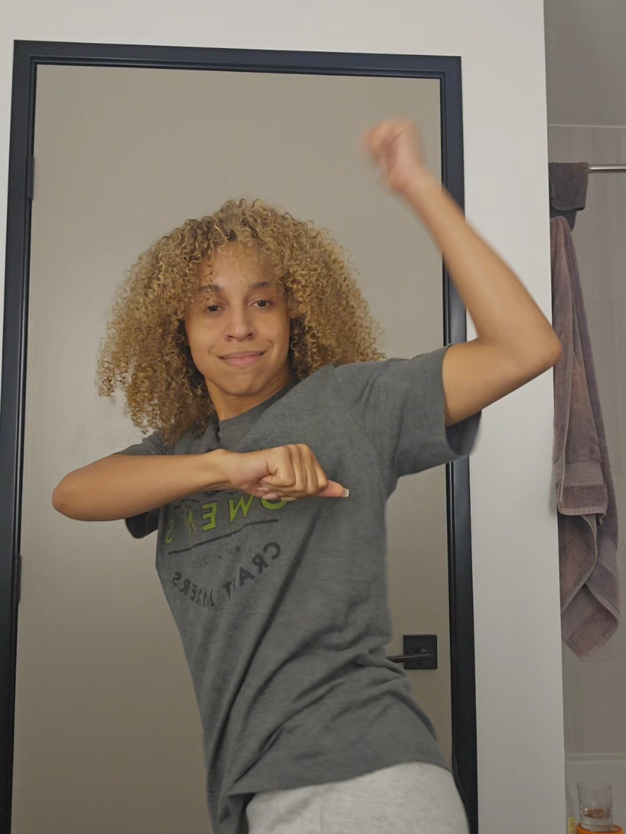 @itskaylasimone