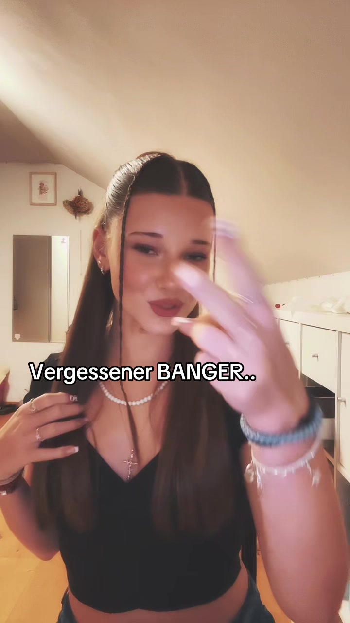 @𝓐𝓷𝓲𝓴𝓪𓃮