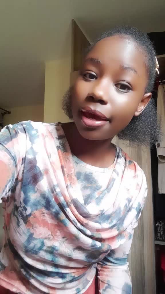 @_its_debbie🦋