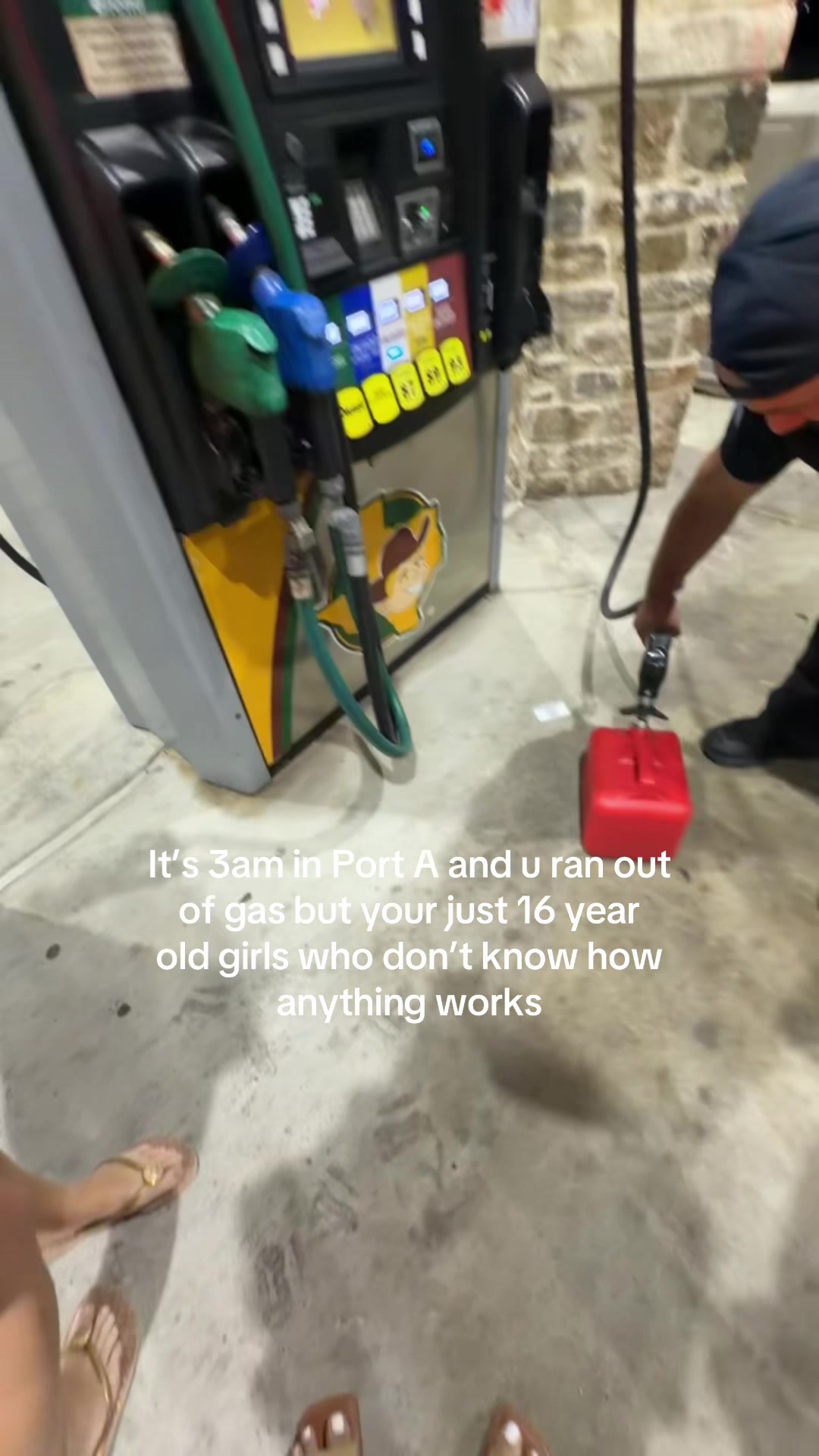 @M I N A 🪩🤸♀️🤍