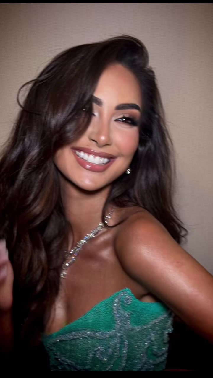 @👑