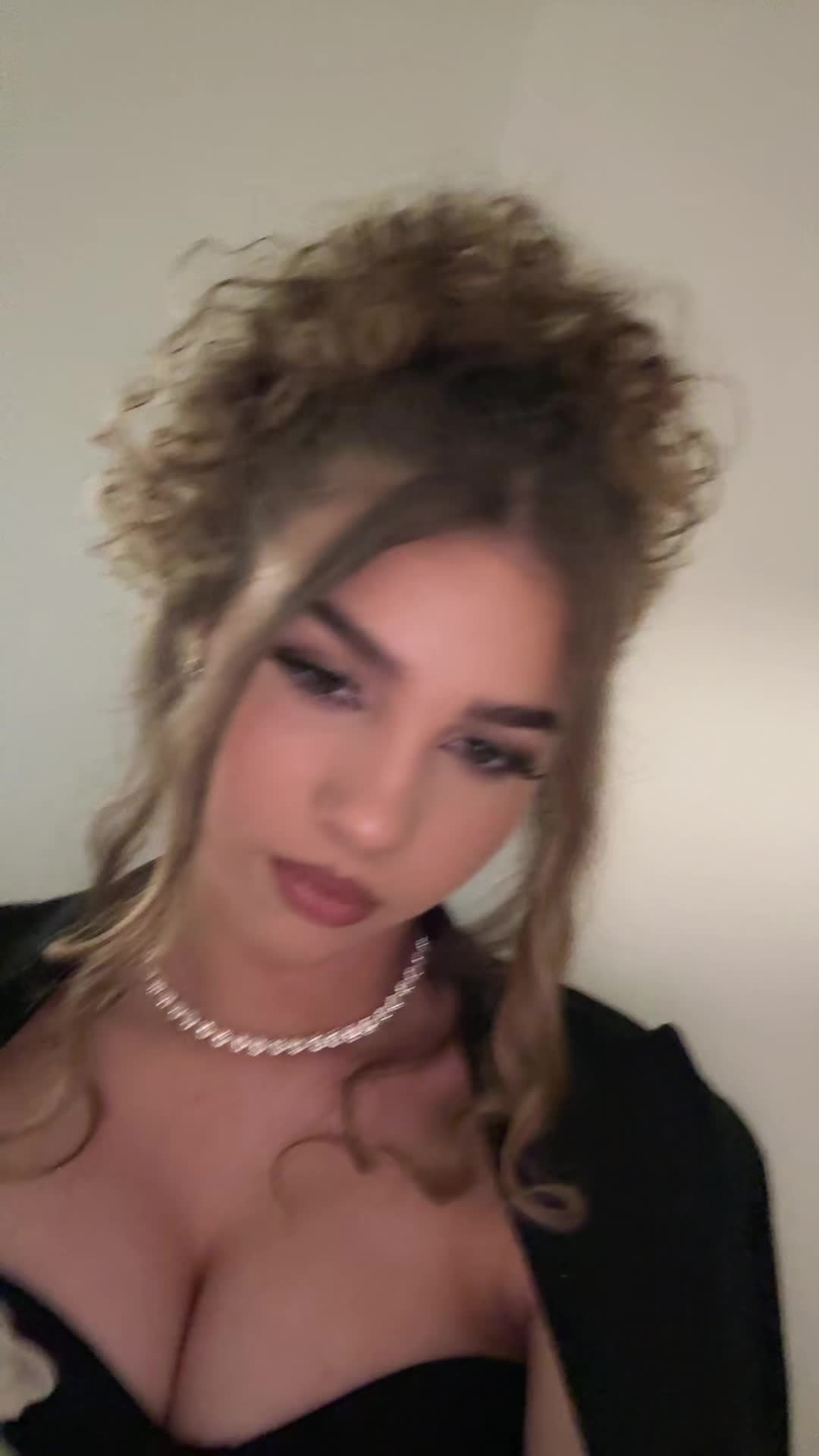 @Creața🍸