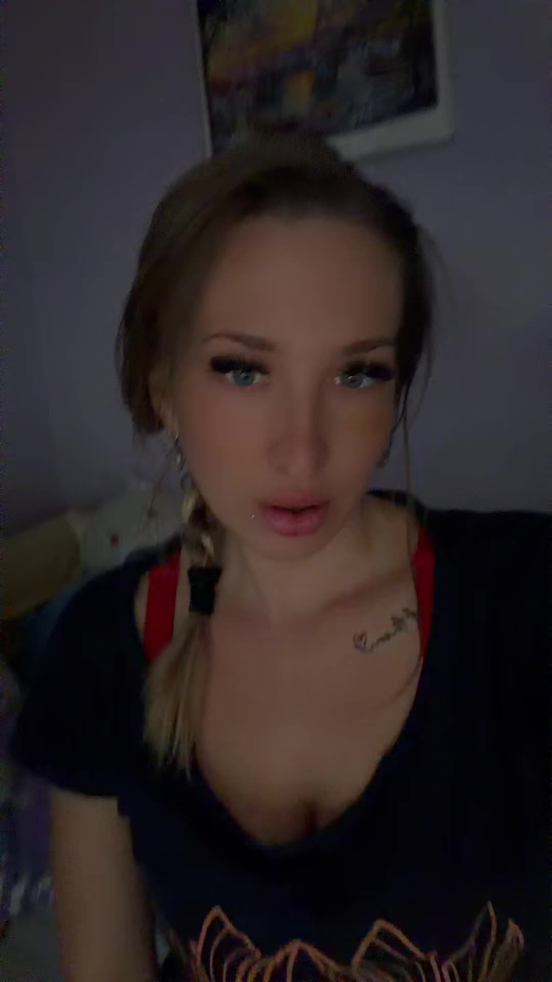 @Ania