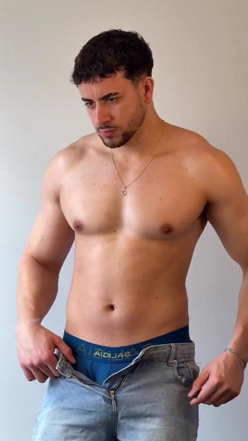 @Hombresx.x.x