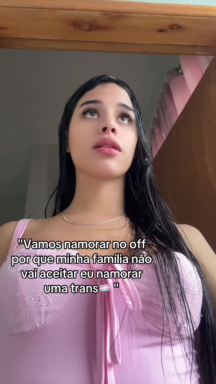 @Barbara Lav&iacute;nia