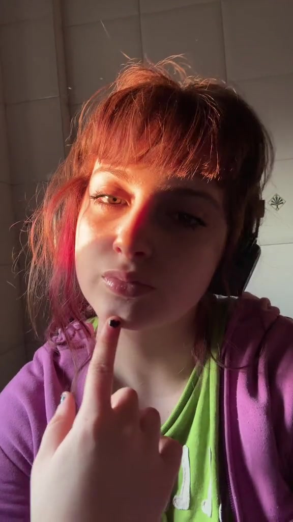 @; fia 🍥