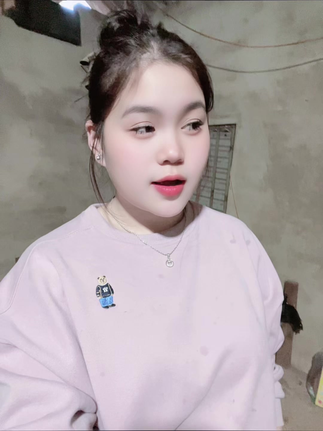 @Th&uacute;y hằng🫧