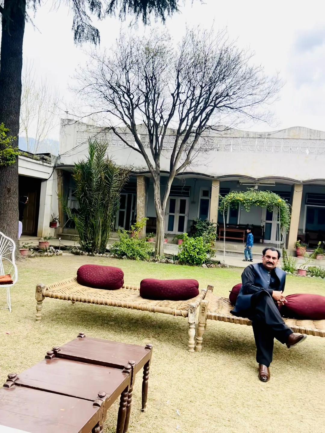 @Wajid Kh&auml;&ntilde; Yousafzai 🙆🏻