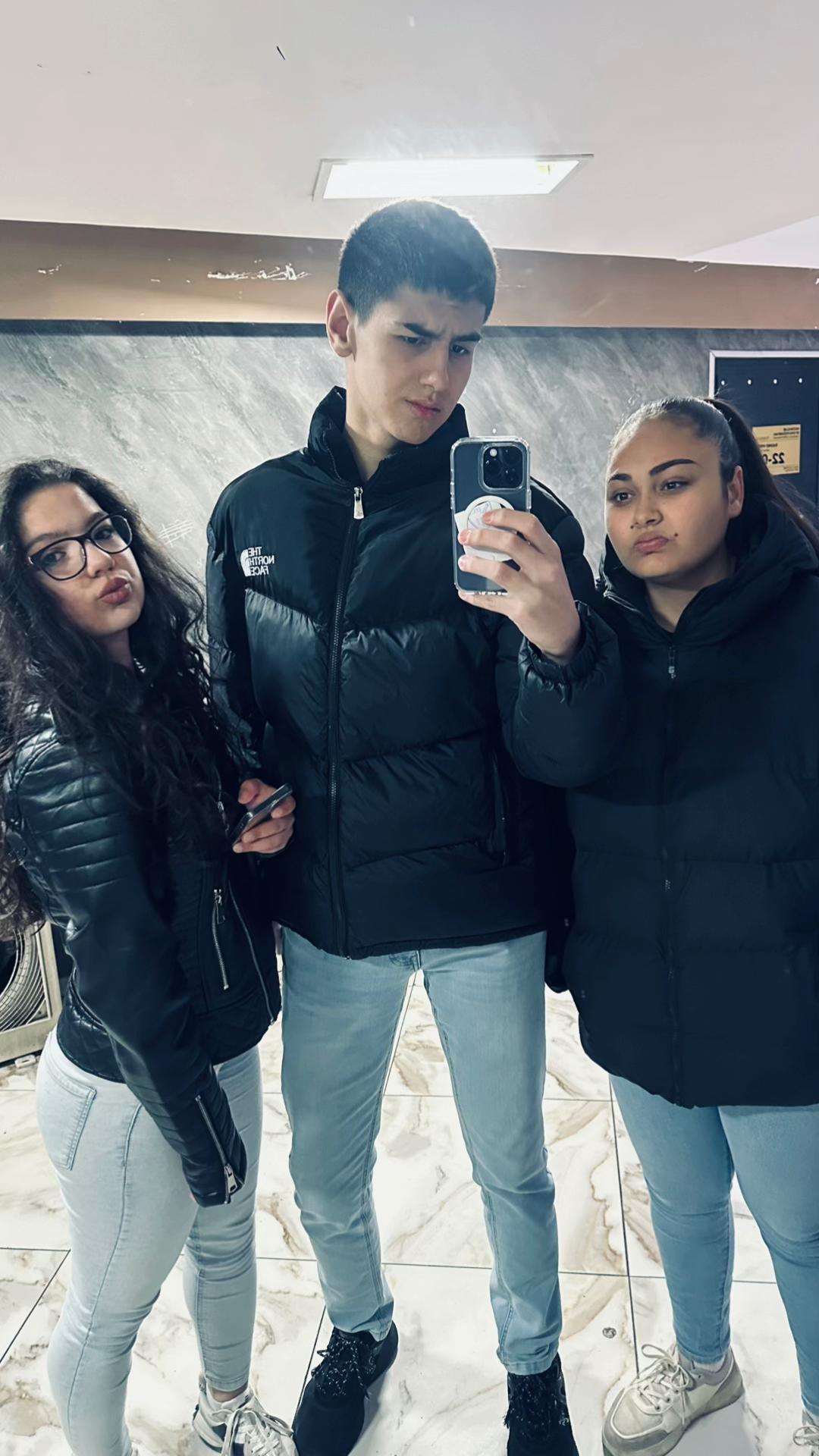 @radicc_v