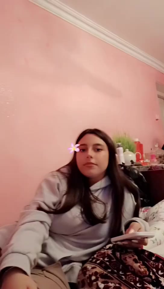 @Лейла✨️