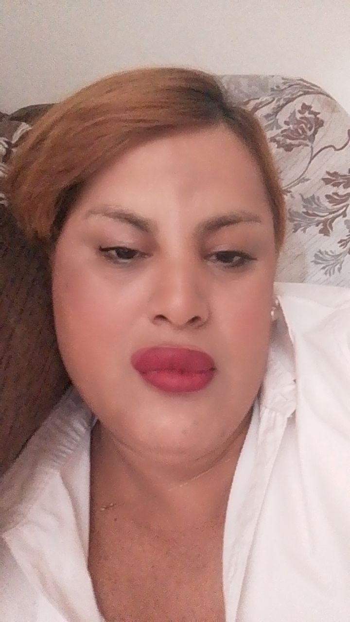 @Reina Larrea