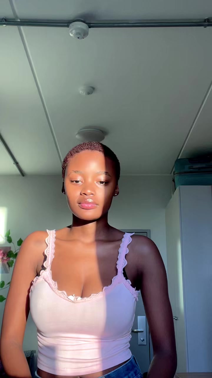 @Rea Seeme.🌸