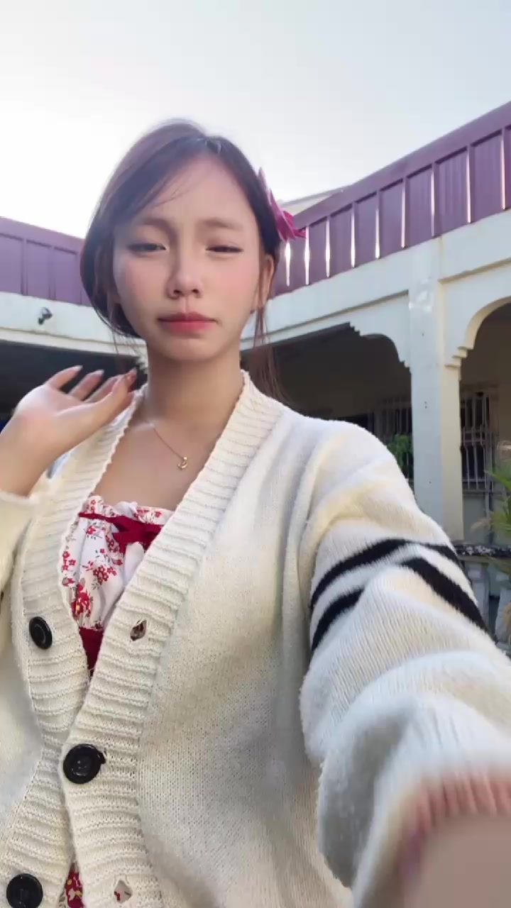 @just mia