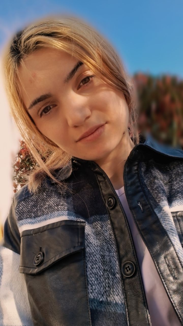 @👩&zwj;👦