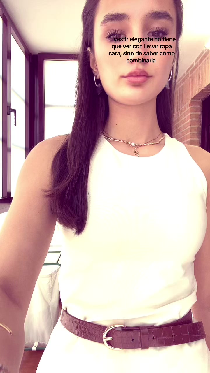 @elenisssss1