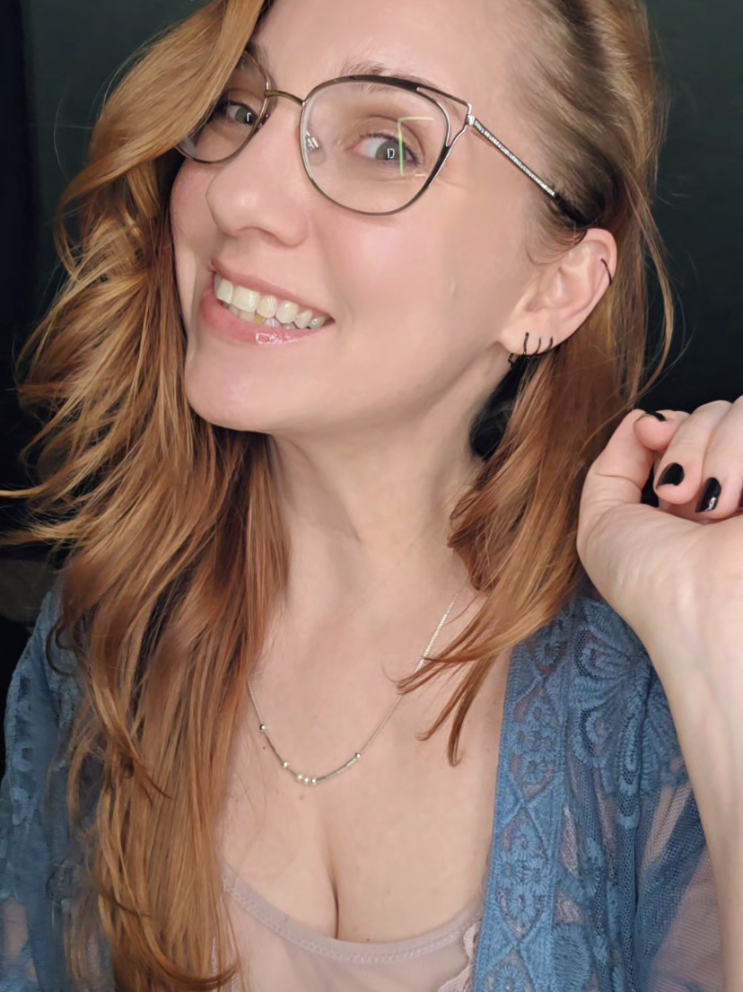 @HayAnna