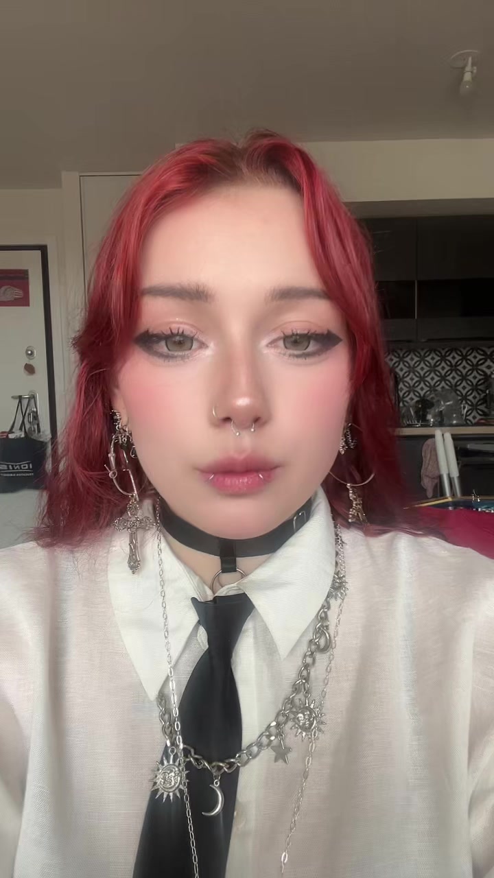 @Mimi 🕷️🌸