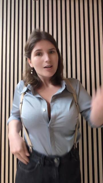 @justme-elena