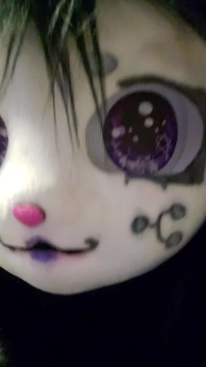 @blugirllz