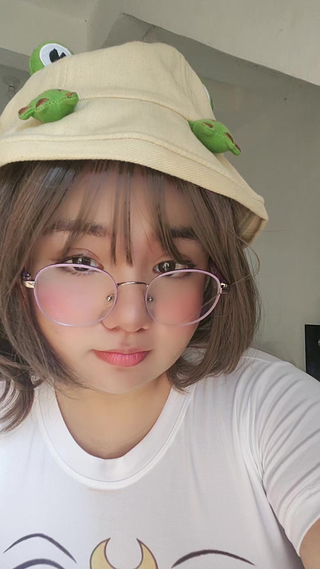 @Queenchiii