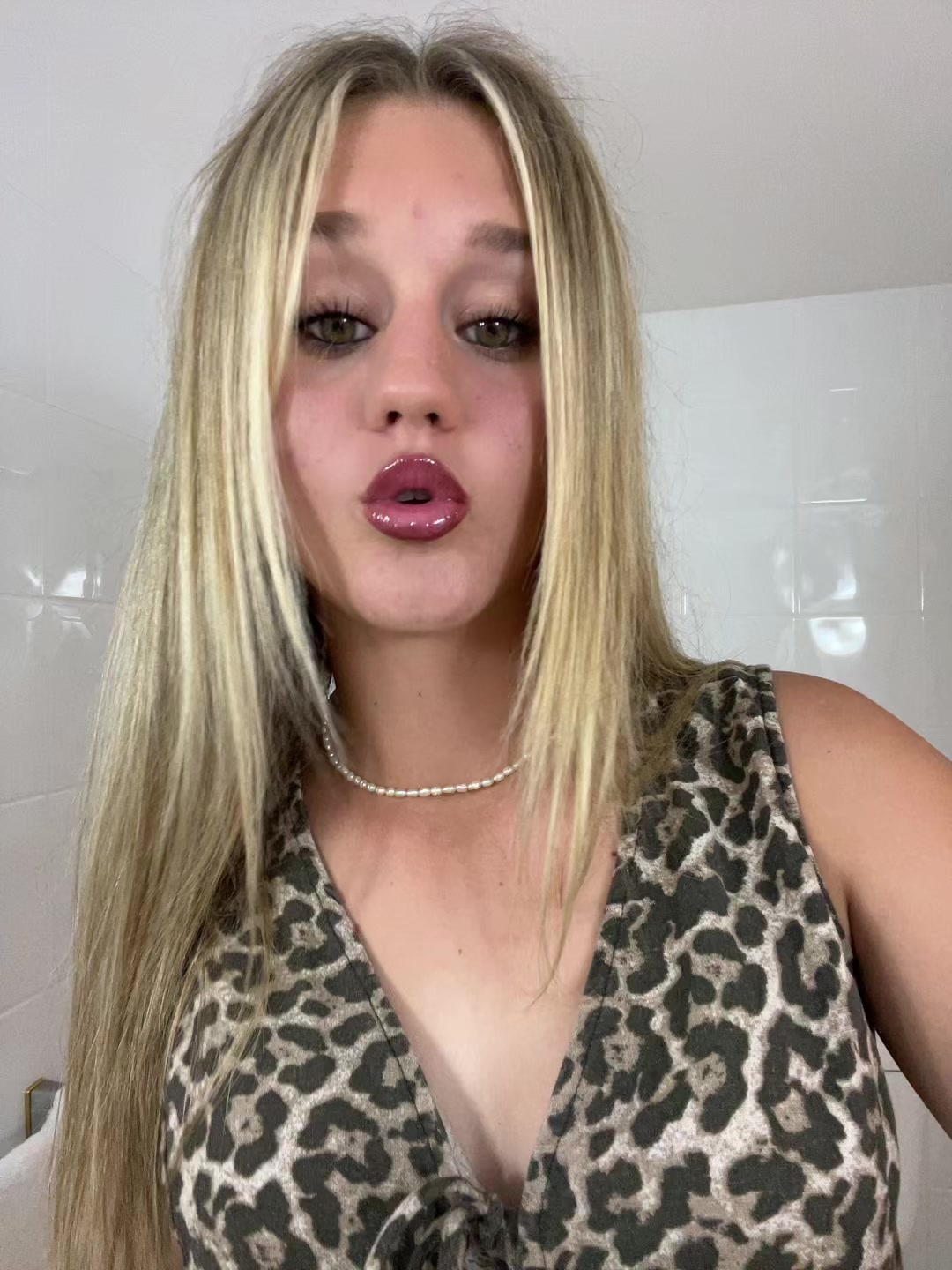 @isabellehetherington