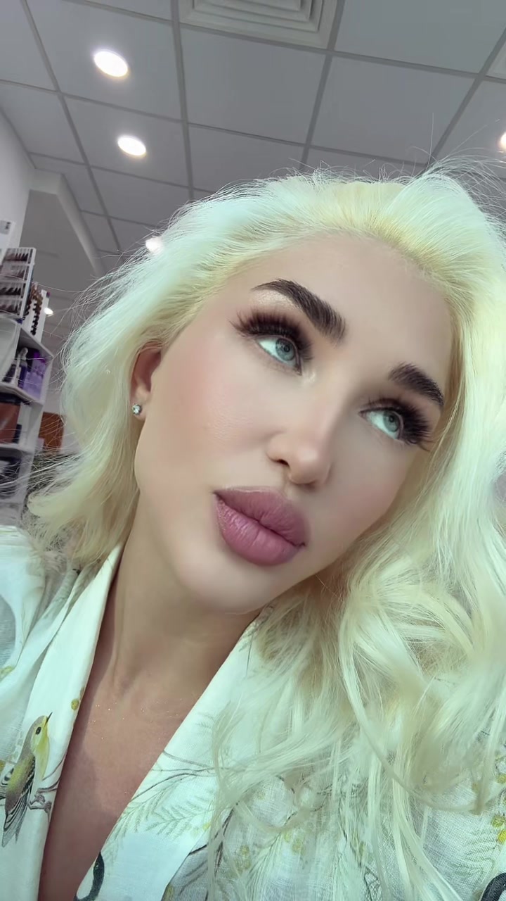 @nana.blondi