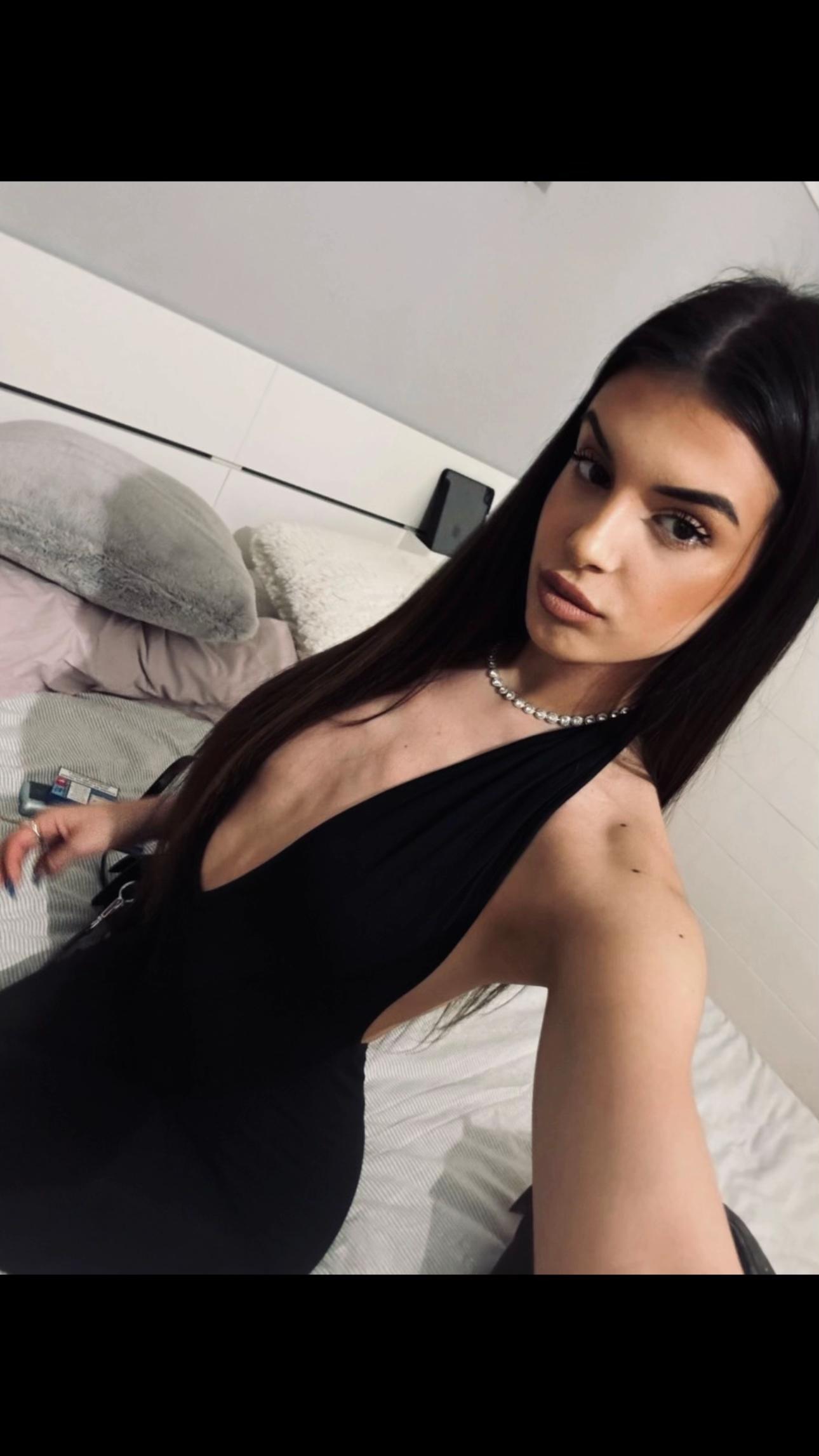 @anita🖤