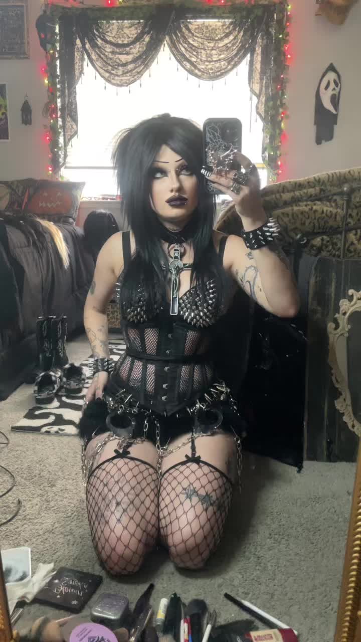 @shaenarothe