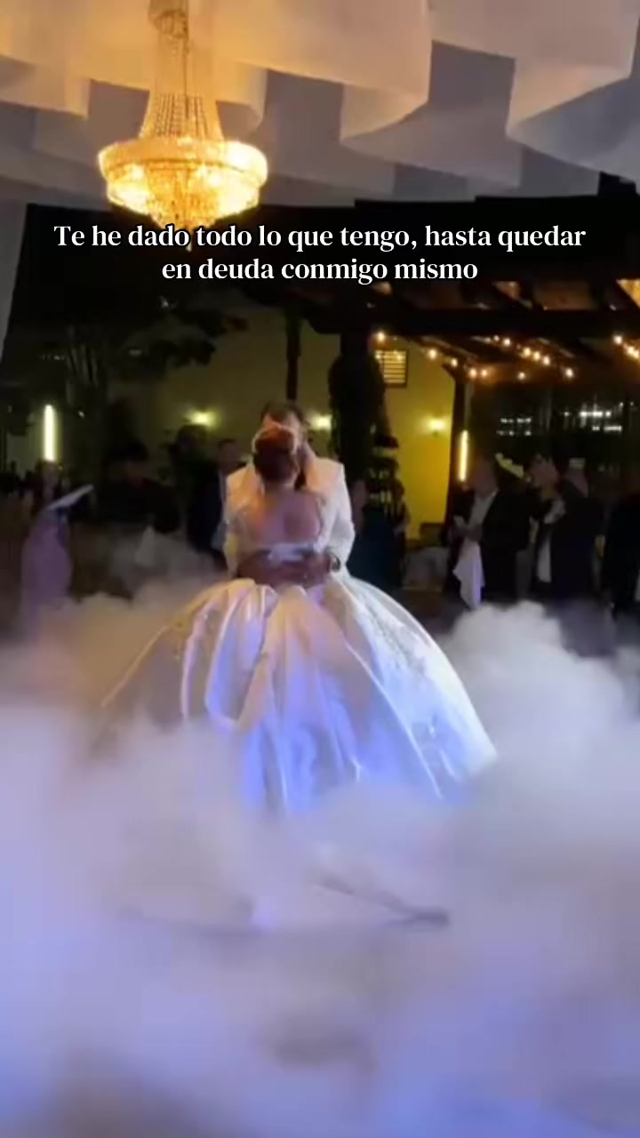 @Mi Vestido Blanco