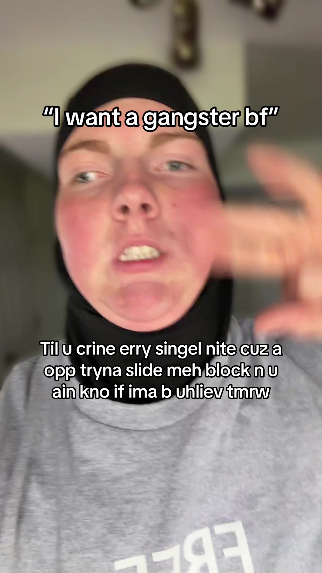 @FreakyAhCousin
