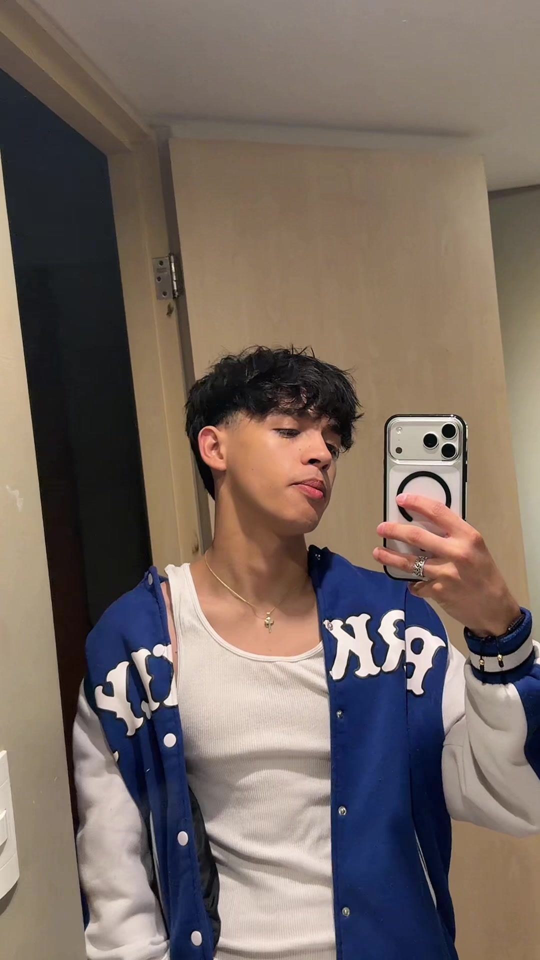 @damir🕷️