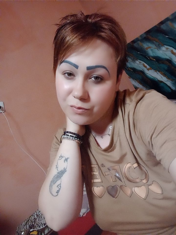 @KINGA ✓