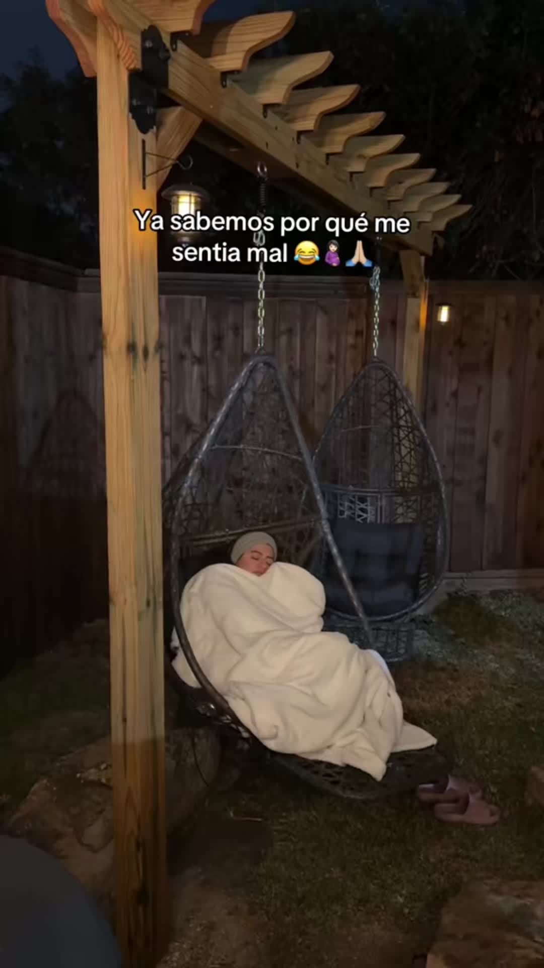 @Areli