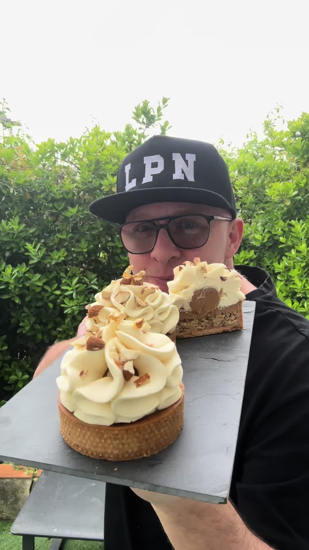 @lapatisserienantaise