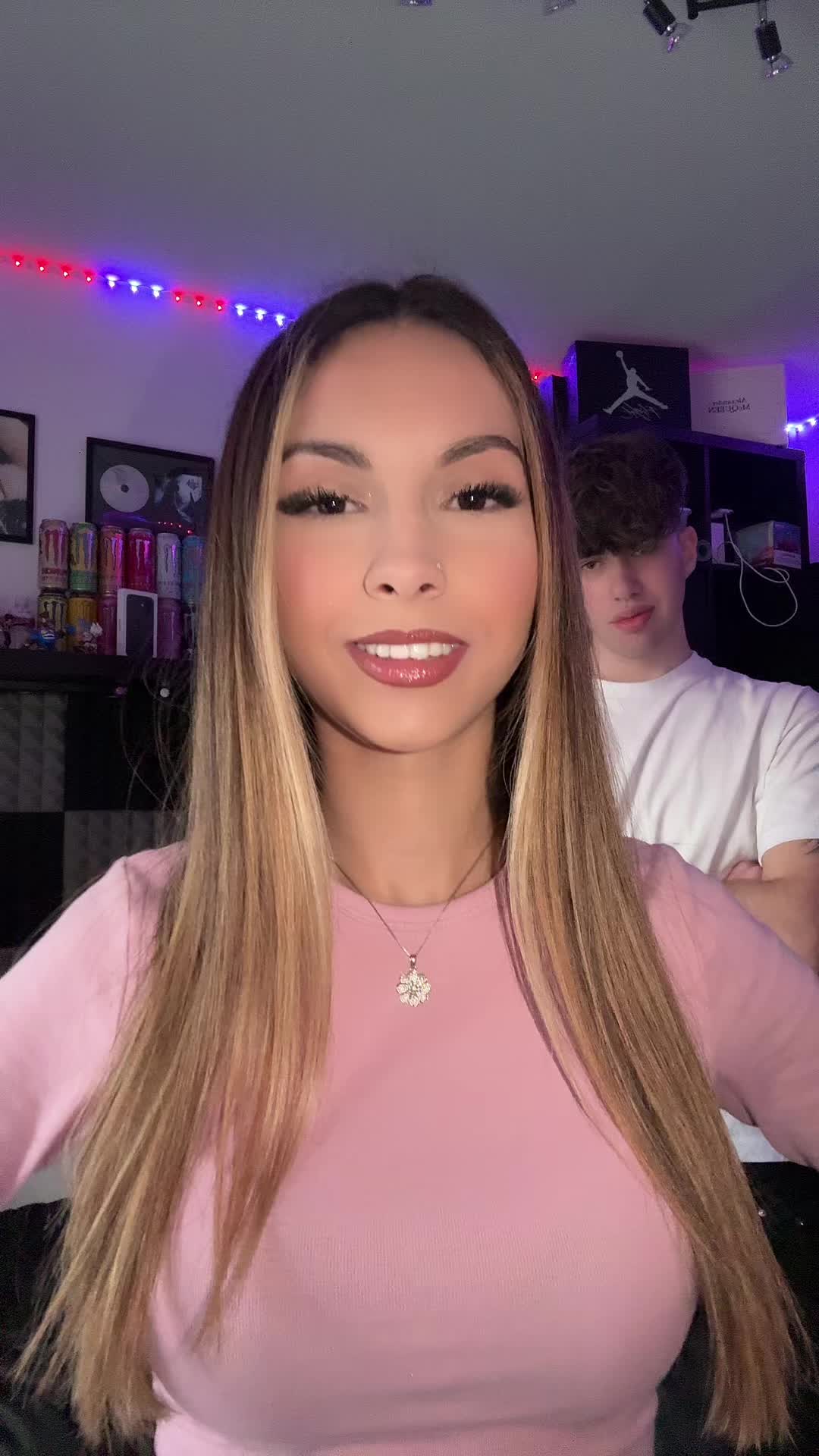 @𝑻𝒉𝒐𝒎𝒂𝒔💫