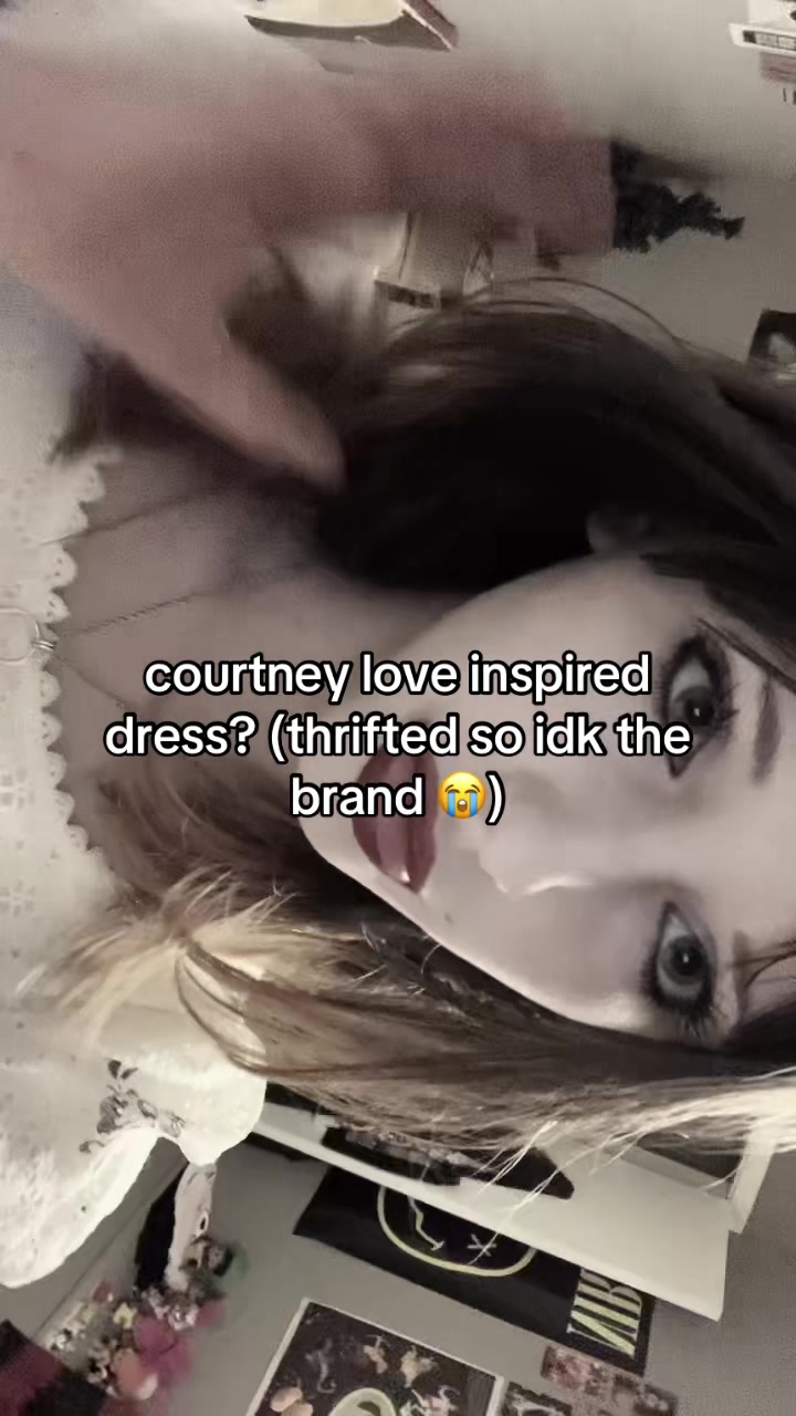 @✭𝔐𝔦𝔩𝔨𝔦𝔦 𝔑 ℭ𝔬𝔬𝔨𝔦𝔦 ✭
