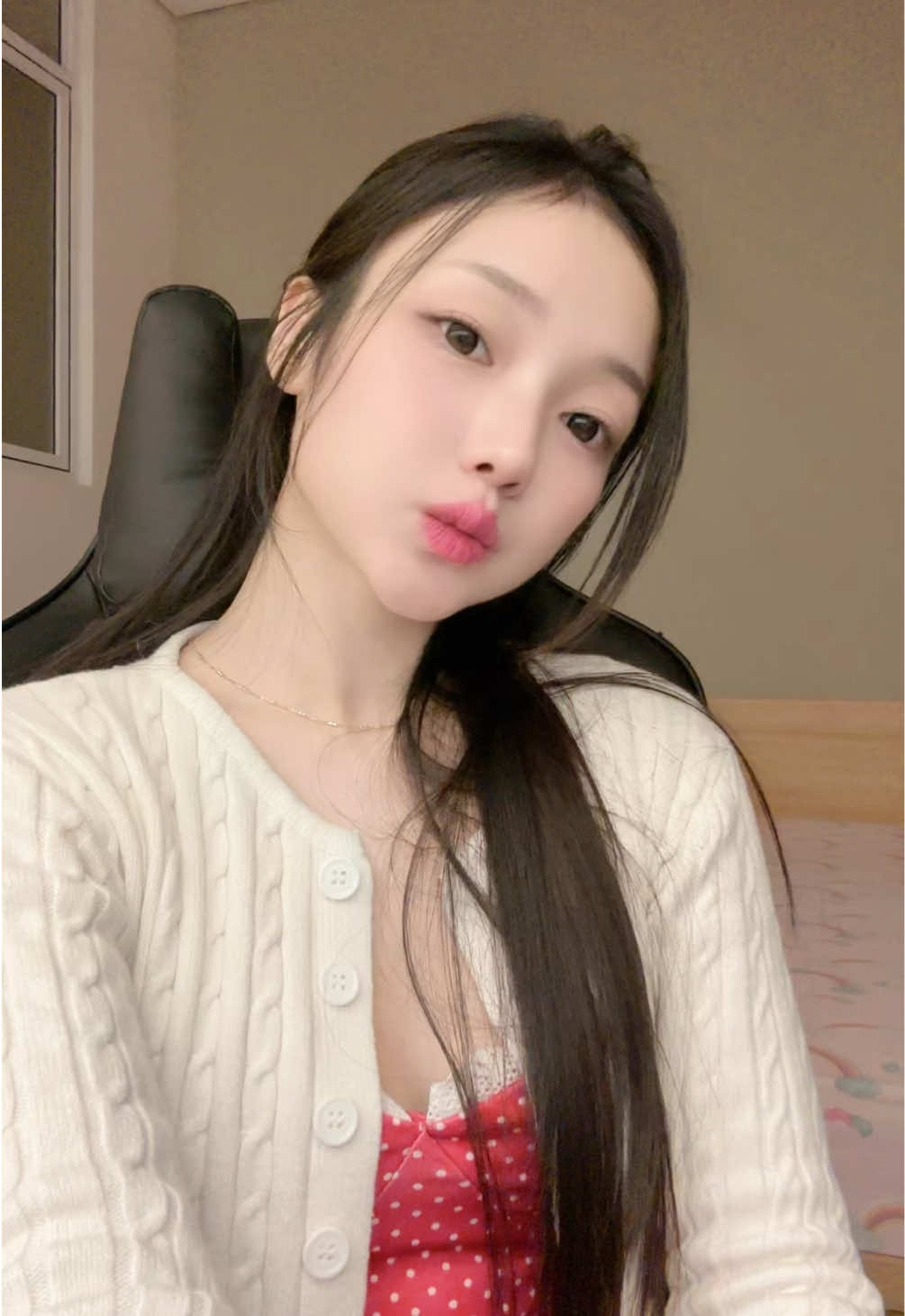 @anellecy