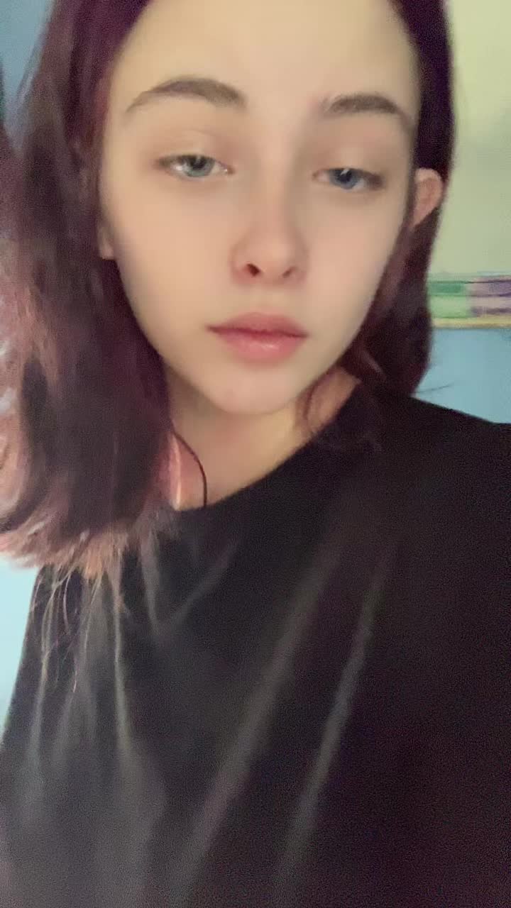 @Sybau😚🤓
