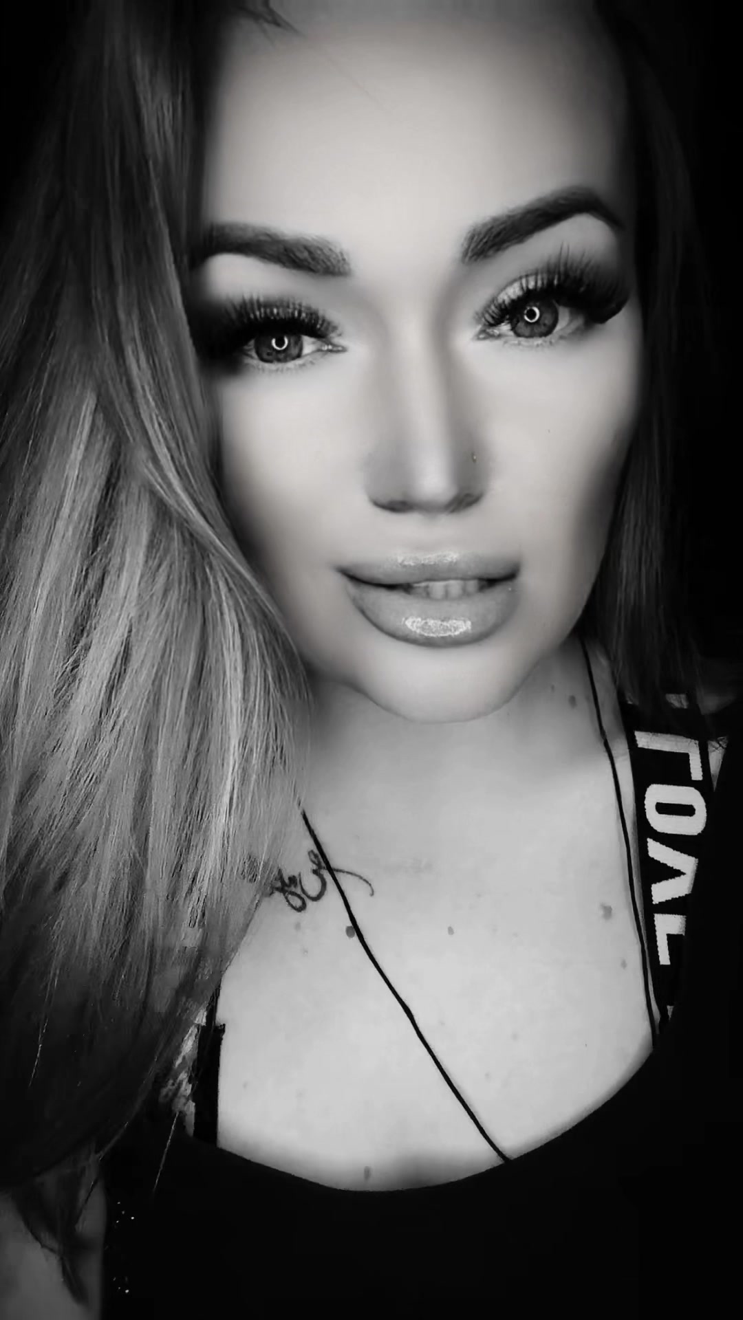 @Львица