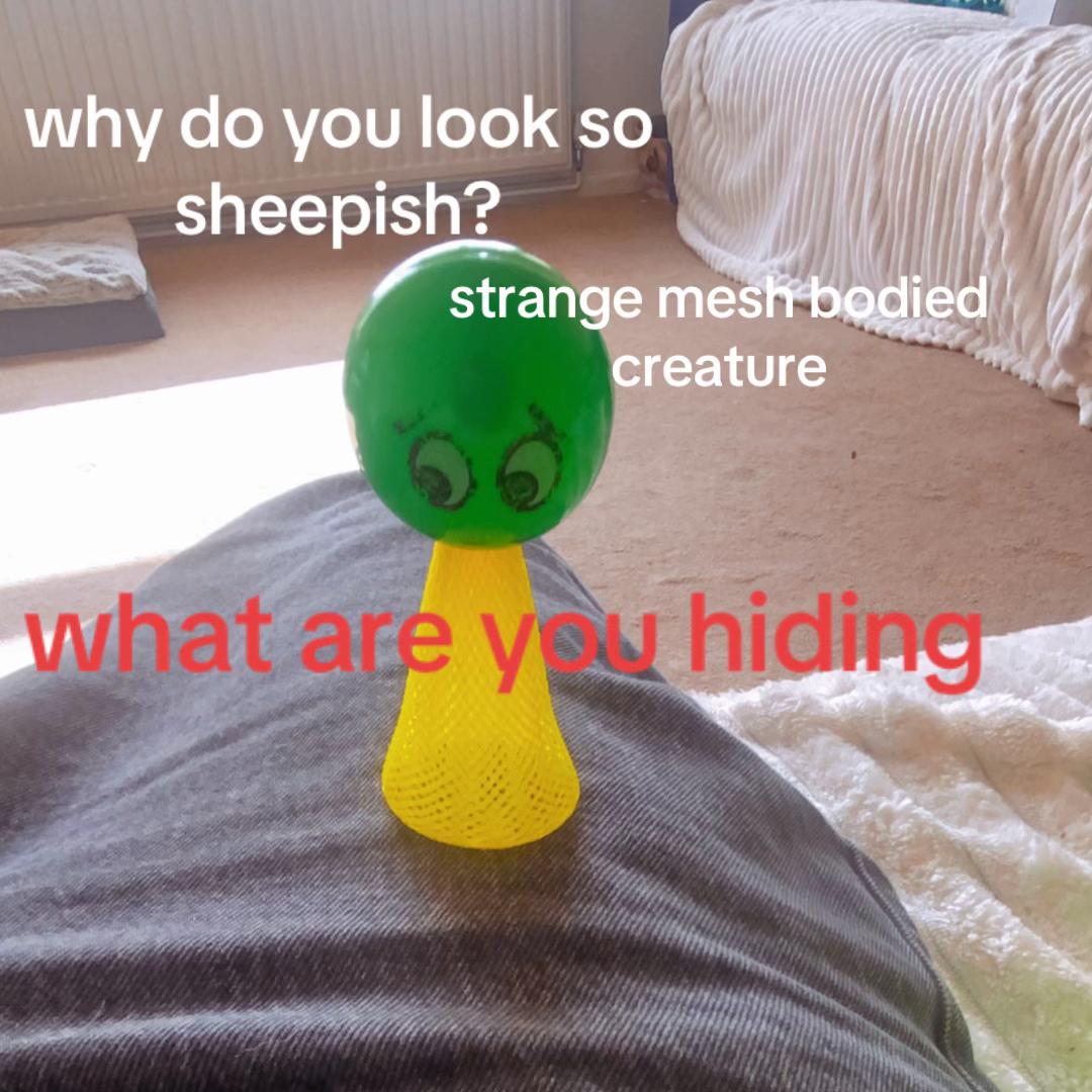 @👽