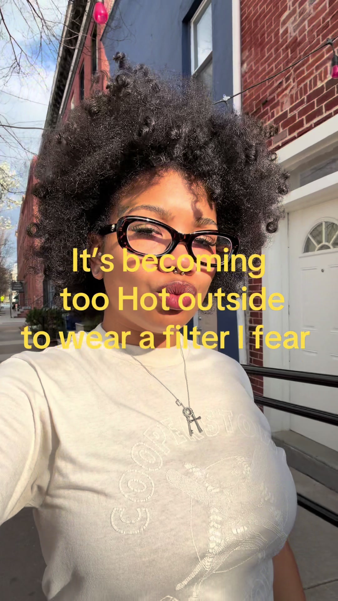 @MotherYenn