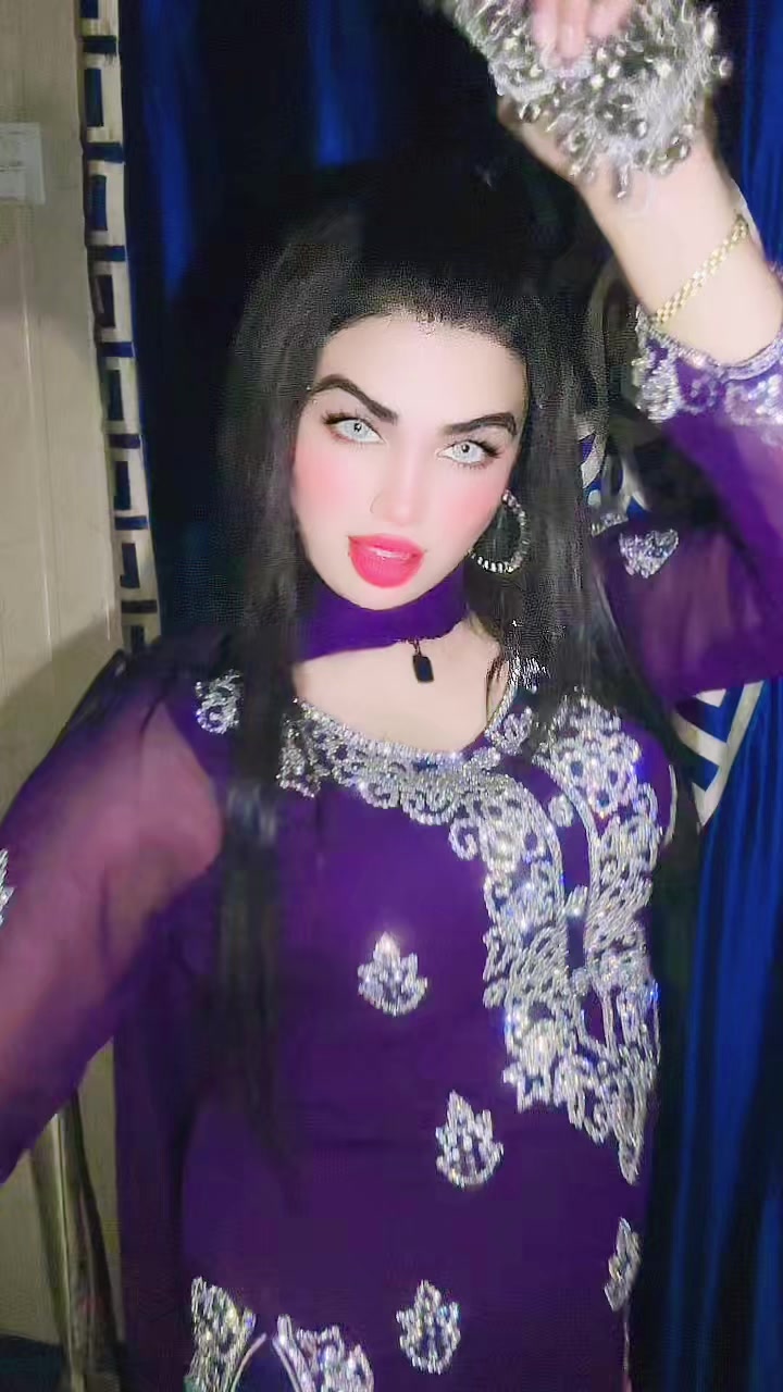 @Noor Superstar 🥀